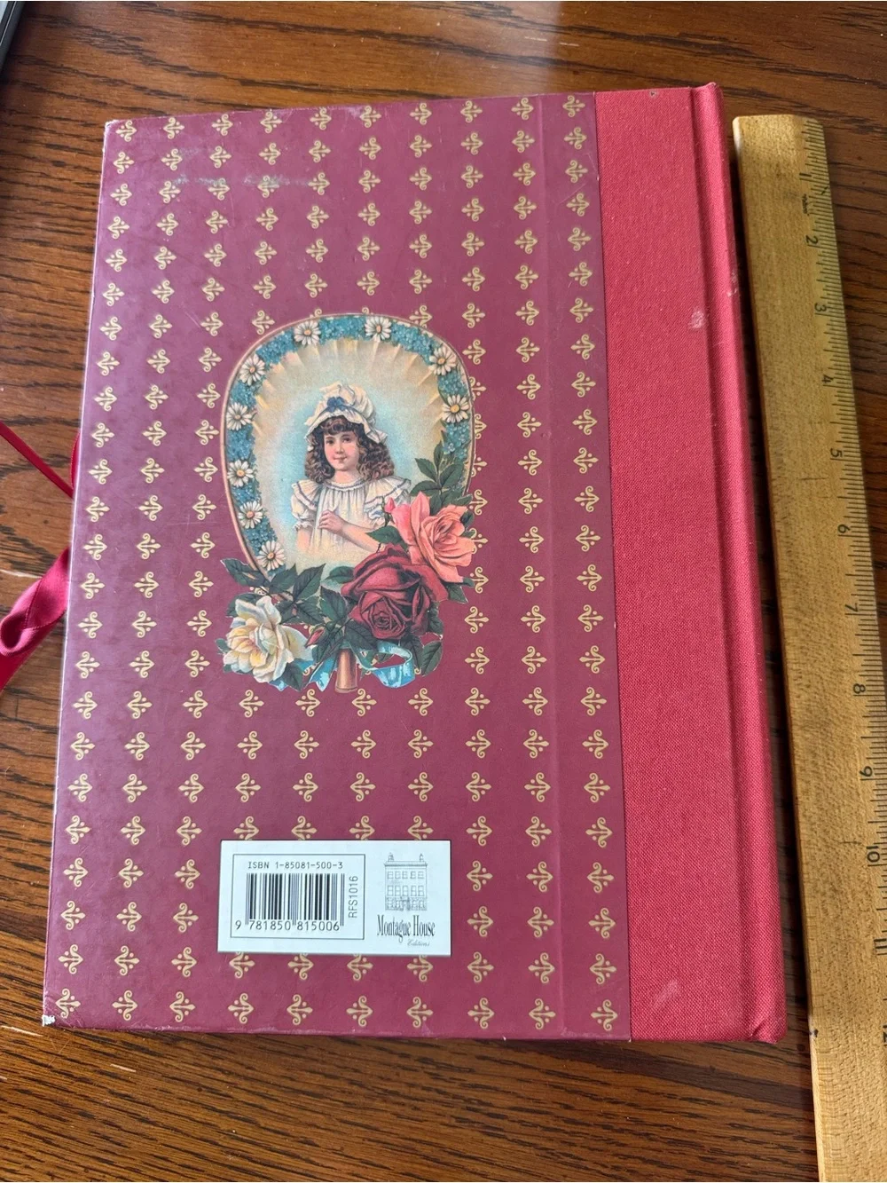 NEW Victoriana Photograph Album Brand New Heavy Duty Beautiful Colorful Pages